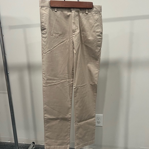 Vineyard Vines Boys Breaker Size Large (16) - Picture 1 of 4